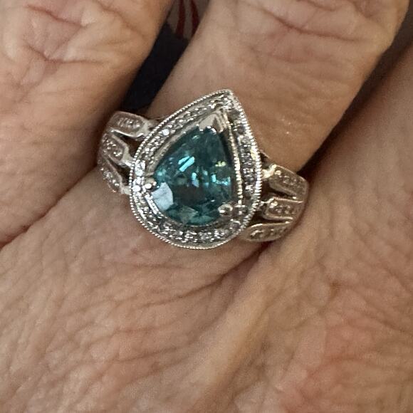 Vintage 14k Diamond Topaz Ring Size 8 - Picture 8 of 10